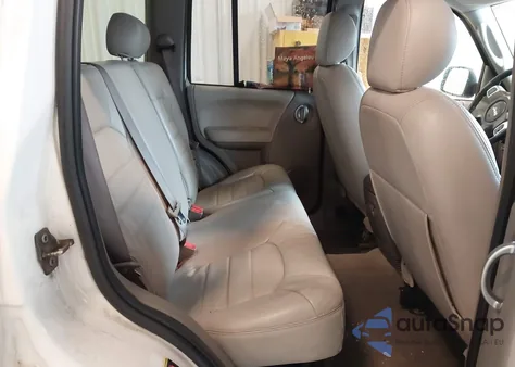 2004 Jeep Liberty Limited Edition from USA, damaged, VIN 1J8GL58K94W219611